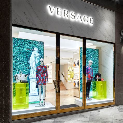 versace bologna|Versace Bologna Galleria Cavour .